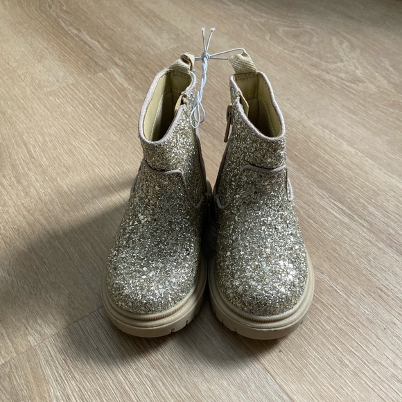 NEW Cat and Jack sparkly boots - Picture 1 of 7